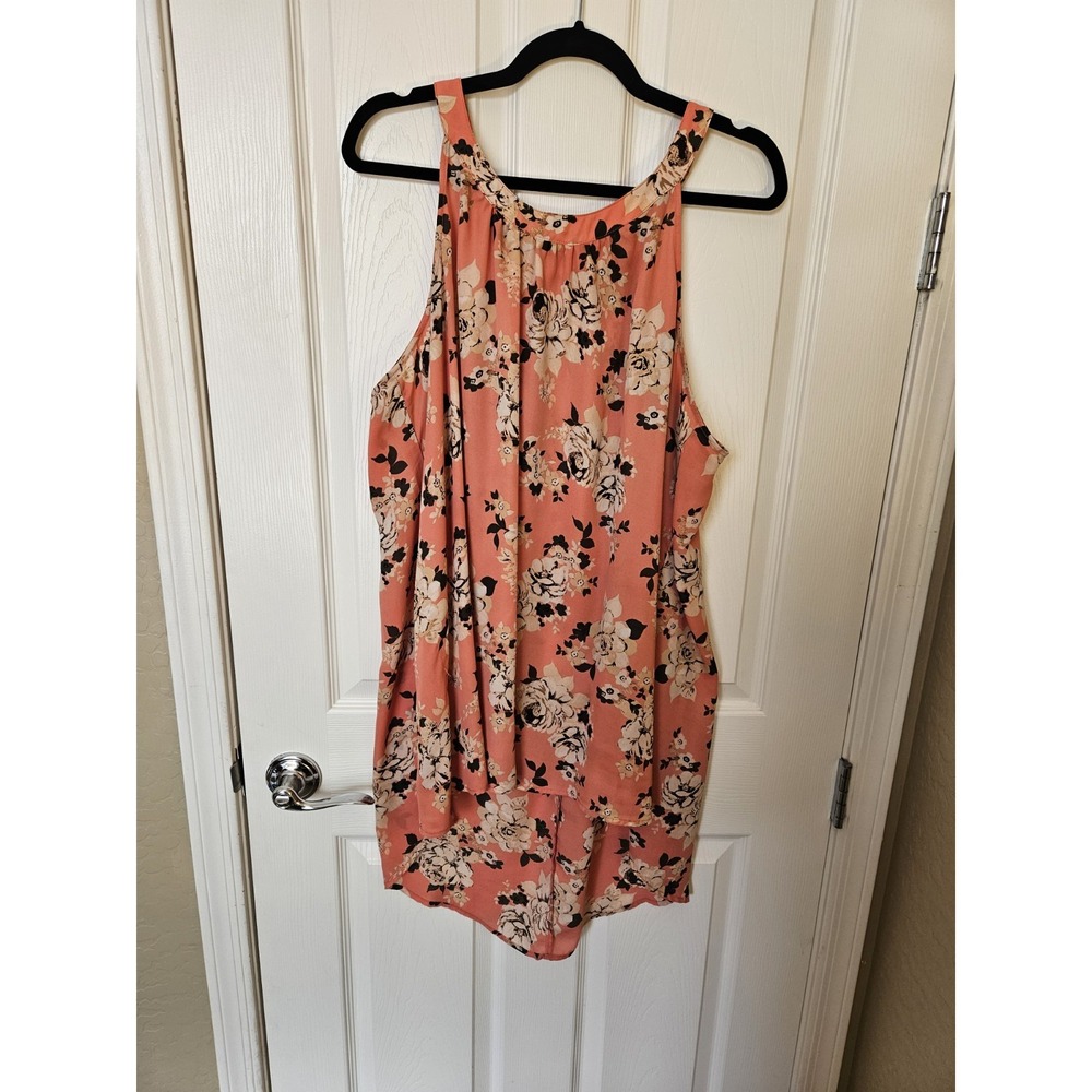 Torrid Coral Floral Georgette Sleeveless High-Low Keyhole Tank Top, Plus 3X